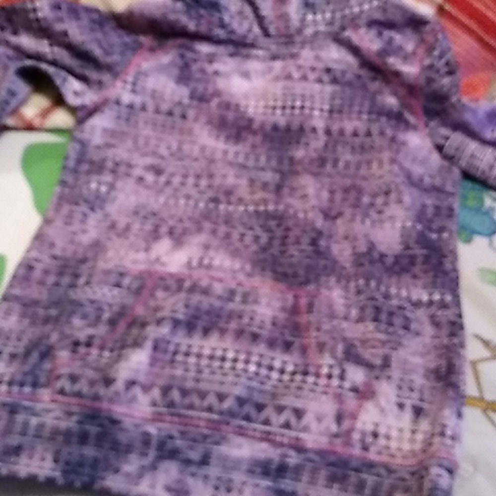 A sweatshirt